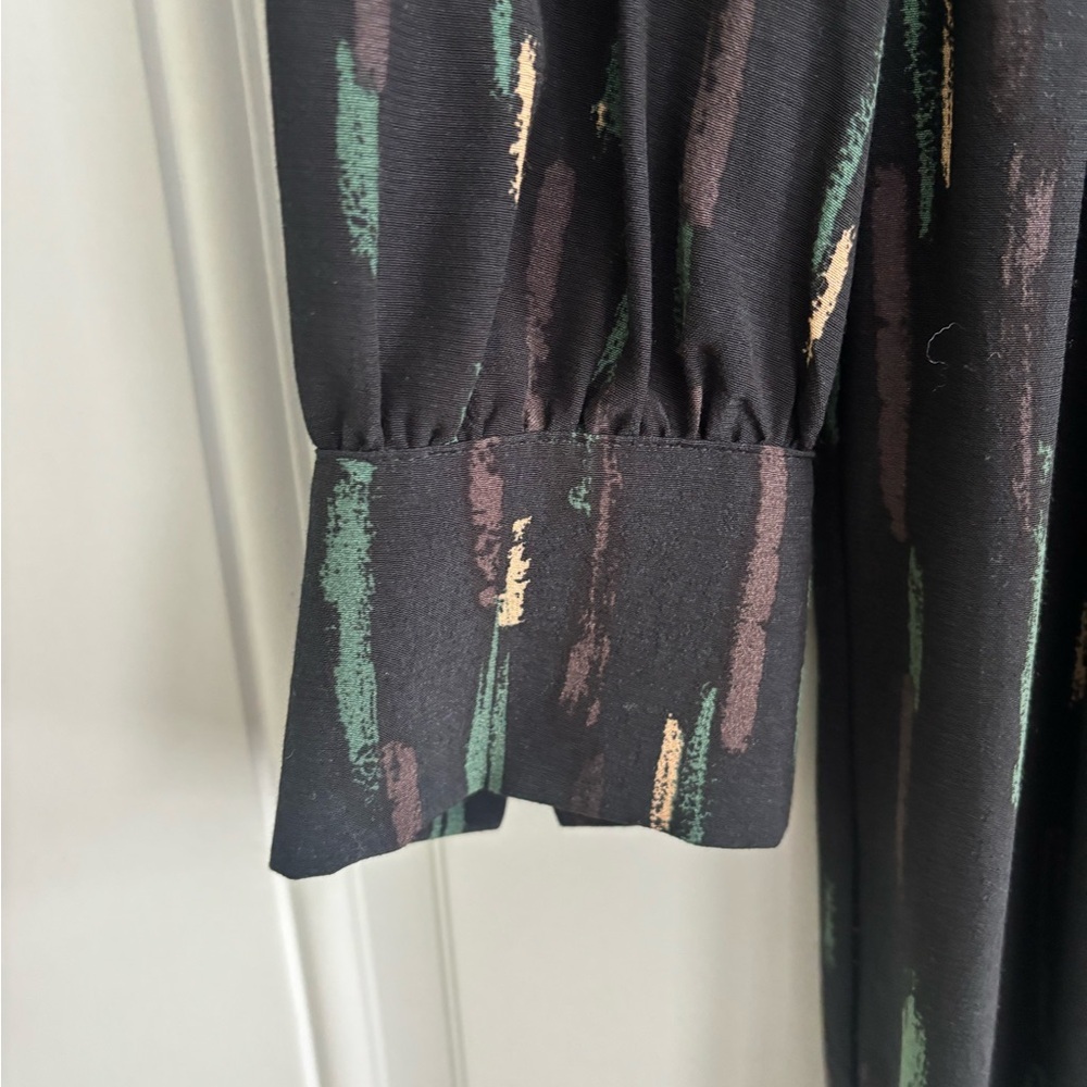 Zara Gabriela Abstract Patterned L/S Short Dress, Size Medium - Picture 8 of 15